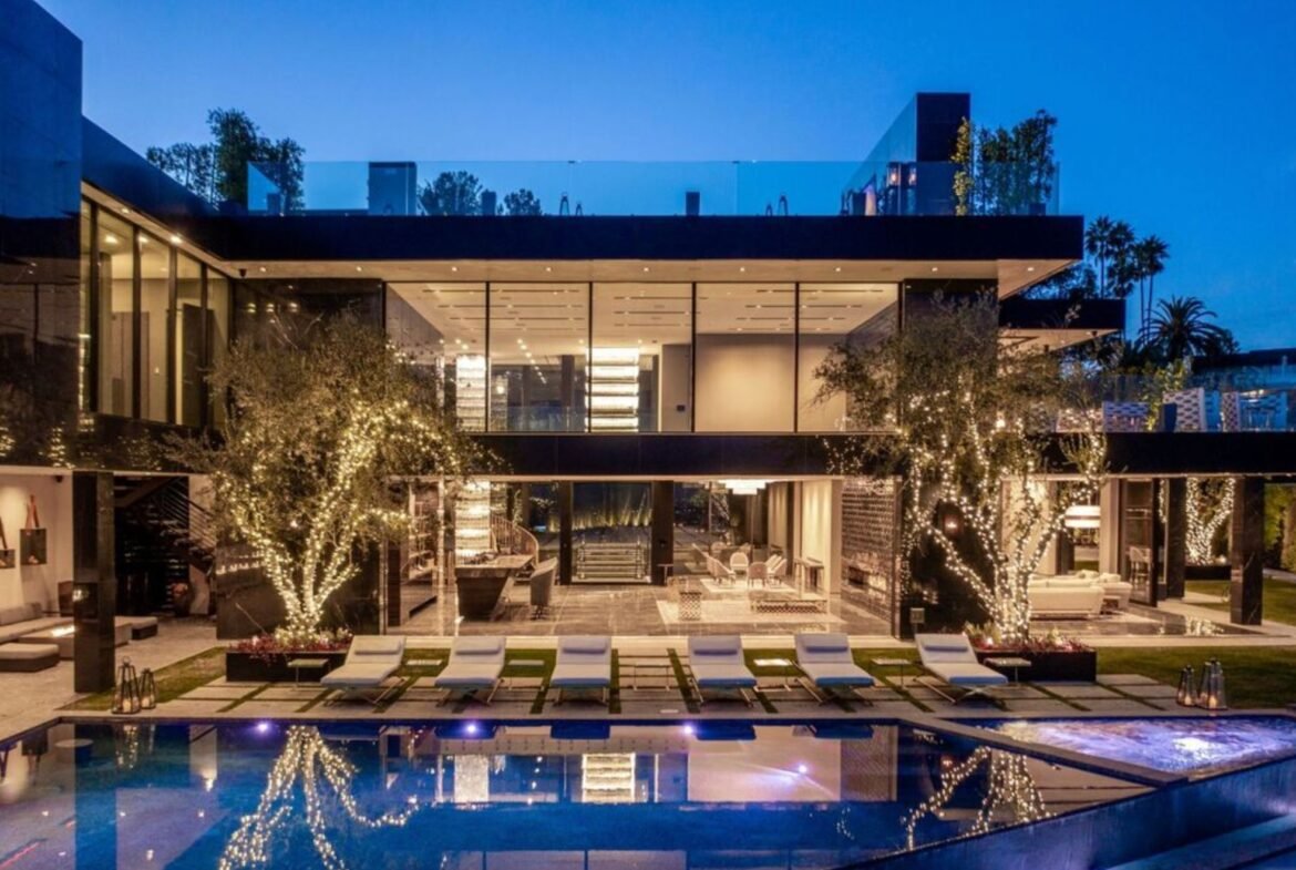 New Modern Real Estate Gem in Bel Air - Los Angeles