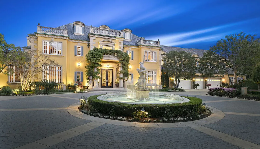 Los Angeles luxury real estate. Beverly Hills prestige home.