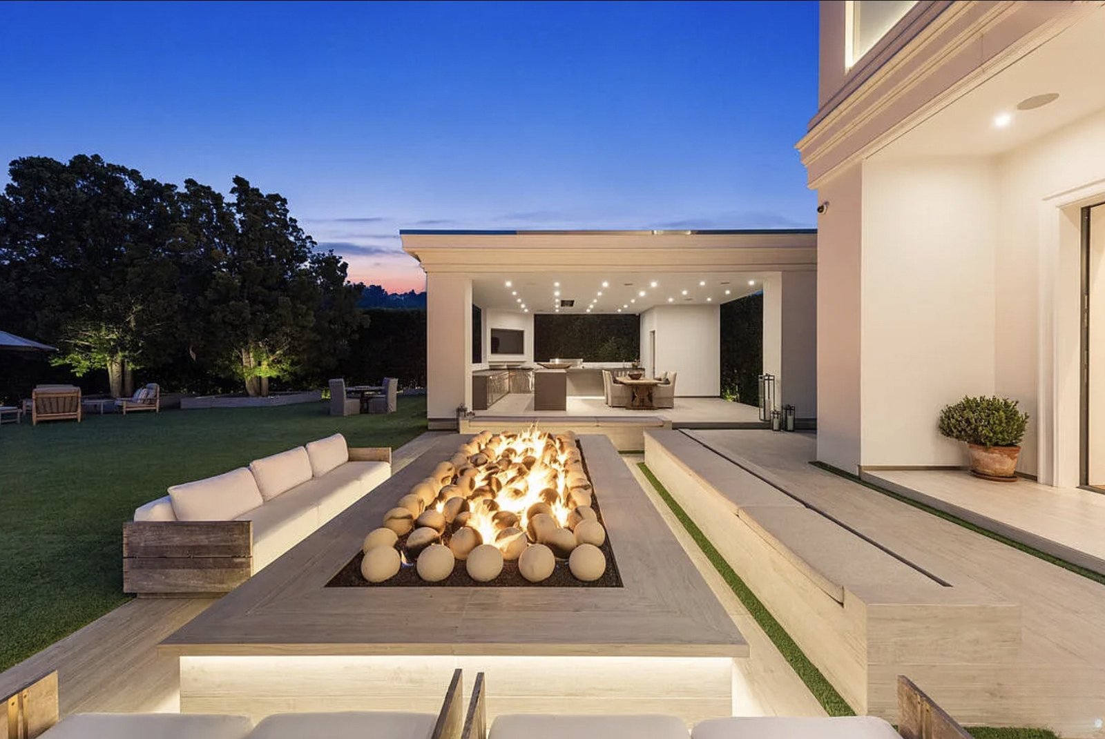 Beverly Hills Luxury Home