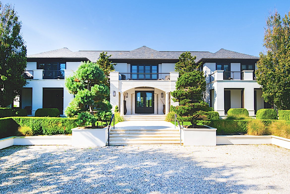 The Mega Mansion of The Hamptons New York